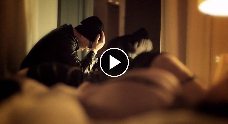 LEAVE MY PLACE Video von Carpark North ansehen