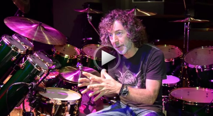 Simon Phillips Interview Odd Time ansehen